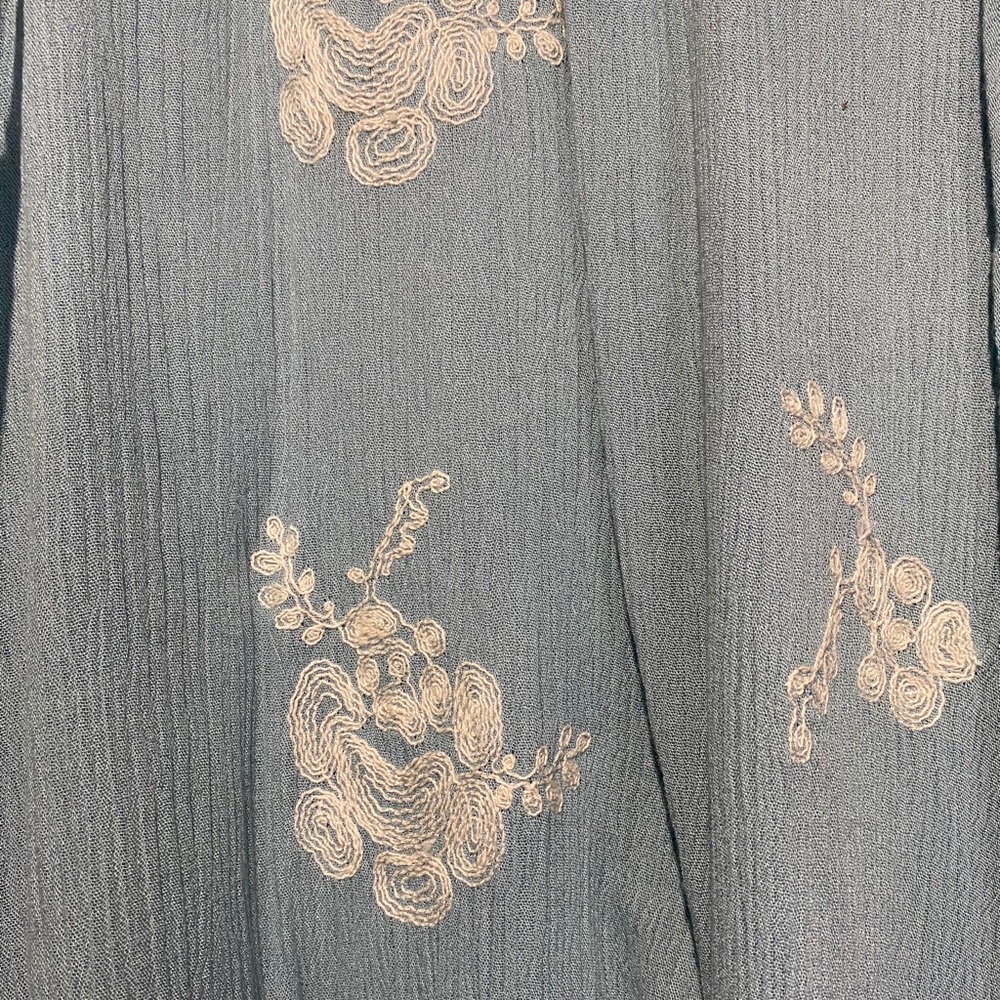 Dress - Picture 4 of 4